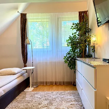 Zakatek Apartman *